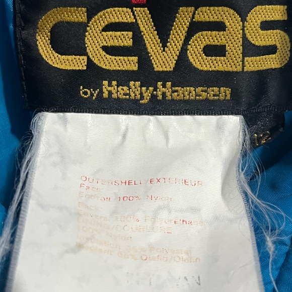 Cevas by Helly Hansen Snowsuit - Picture 6 of 15